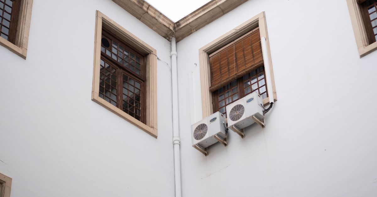 Melhores soluções para refrigeração de vestiário de quadra